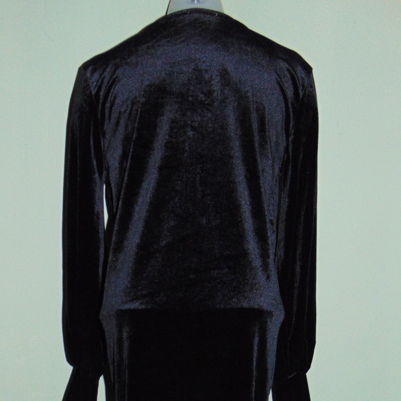 Black Zara Velour Long Sleeve Dress (8) - Picture 5 of 8